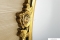SAPHO - DESNA - Fürdőszobai fali tükör, arany színű, kézzel faragott fa kerettel - 80x100cm