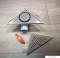 DIPLON - KOCKAR - Rácsos sarok zuhanyfolyóka, padlóösszefolyó - Rozsdamentes acél, háromszög formájú